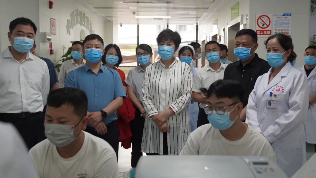 【新闻】黔西南州王丽琼一行莅临铜仁市妇幼保健院考察