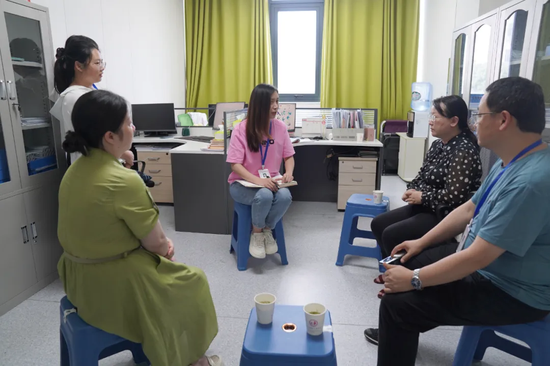 【粤黔协作·莞爱铜行】广东省妇幼保健协会、东莞市妇幼保健院赴铜仁市妇幼保健院开展学术交流及健康义诊活动