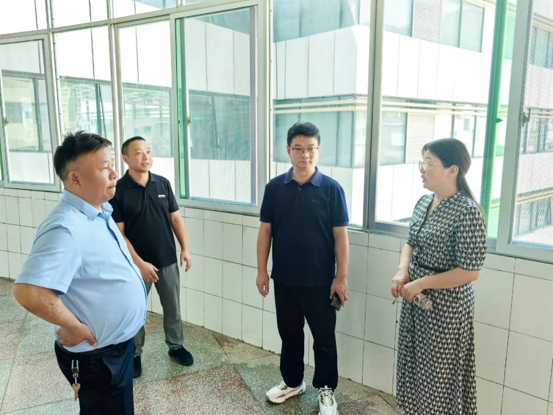 冉茂宝书记率队调研医院建设项目并指导发展工作